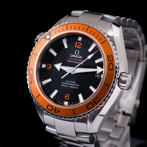 Omega Planet Ocean 600m Co.